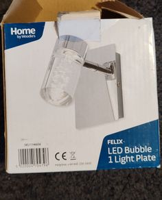wall lamp
