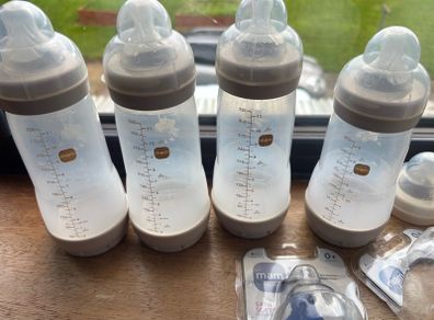mam baby bottles