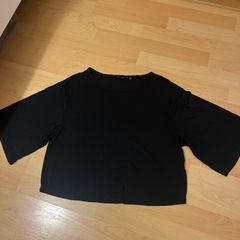 oversized black tshirt