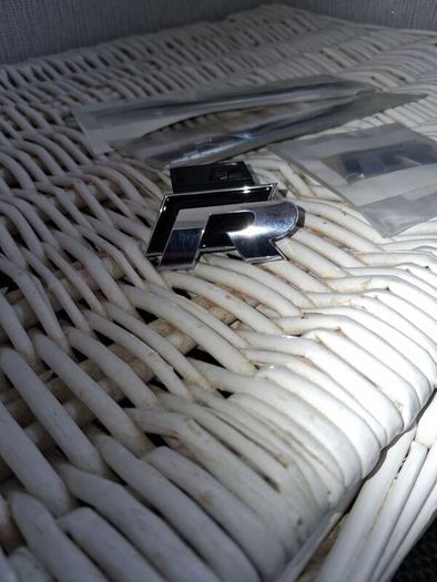 VW  Black Type R edition badges