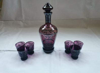 Venician glass decanter and 6 glasses, perfect condition