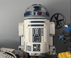 Lego R2 D2