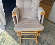 Babylo Rocking/Nursery Chair & Footstool