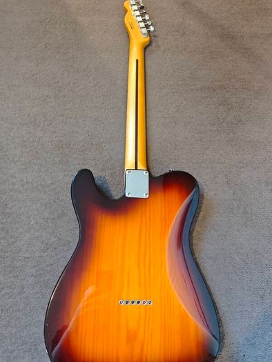 Fender Modern Player Telecaster Plus