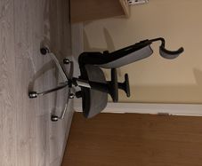 Desk chair