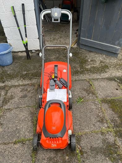 Lawnmower