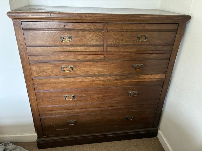 Mahogany Chest of drawers
