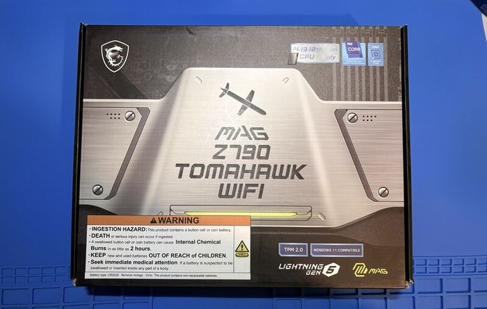 MSI MAG Z790 Tomahawk WiFi, Six Months Use, Boxed