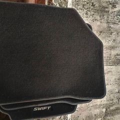 Floor Mats / Carpets