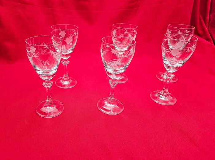 Vintage Duiske Handcut Crystal sherry/liquor stemmed glasses