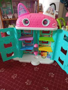 Gabby's doll house