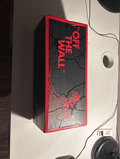 Stranger things Hellfire club Vans