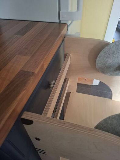toddler kitchen tower