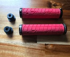 LizardSkins grips