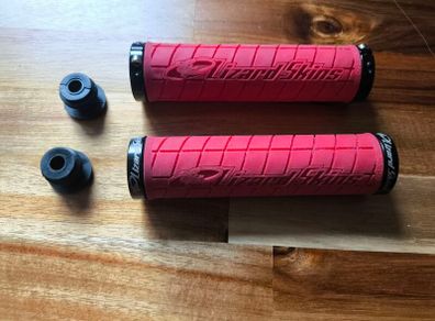 LizardSkins grips