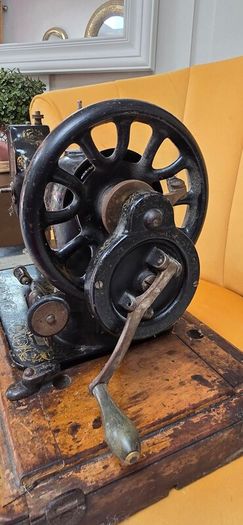 Singer antique sewing machine