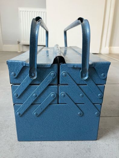 Tool box - please read the ad