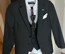 Benetti Boys Suit Age 9