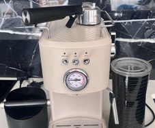 Coffee Machine, Nespresso Milk Frother & Knock Box