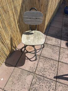 1 Chair