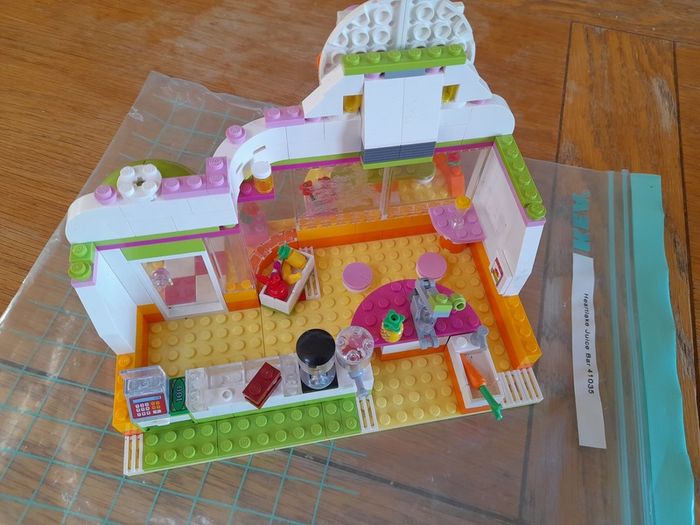 Lego Friends: Heartlake Juice Bar 41035