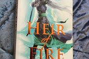 Sarah J Maas Heir of Fire Original Cover Book Throne of Glass Series