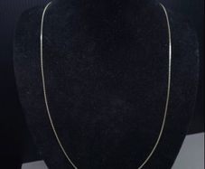 9ct Gold Fine Curb Chain Fully Hallmarked Birmingham 60cm