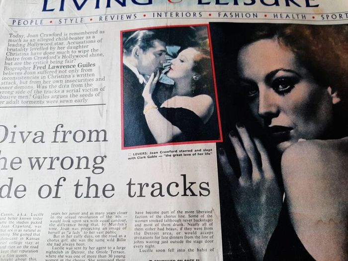 Vintage newspapers from 1994
