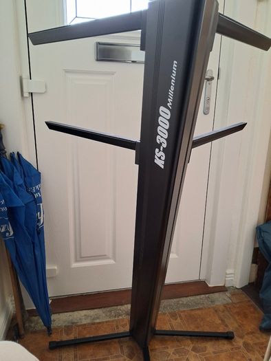 Dual Keyboard Stand