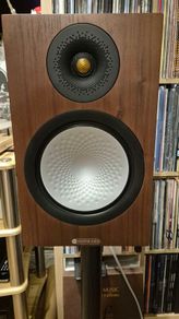 Monitor Audio Silver 100 G7 standmount speakers