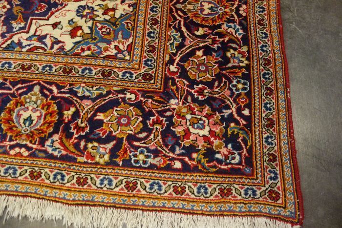 P.ersian Keshan Rug 3.50 x 2.44m (PK)