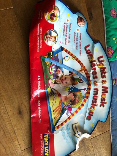 Baby gym/ play mat