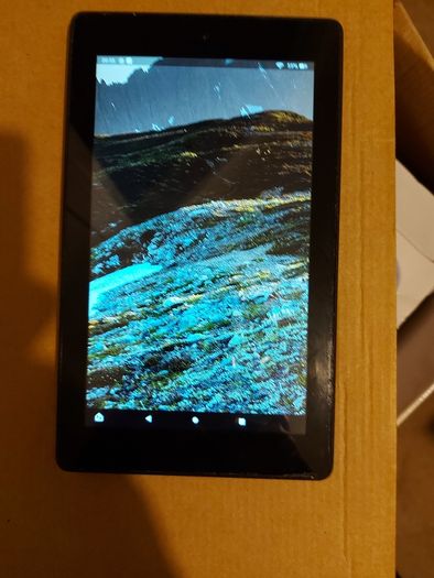 Amazon Fire 7 (9th Generation), 16GB, in excellent condition