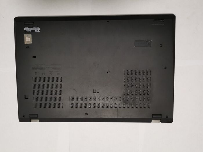 Lenovo Thinkpad P15s Gen 2  For Parts Spares Dead Cpu