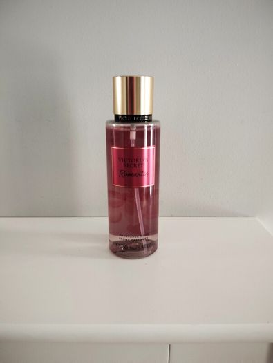 Victoria's Secret fragrance mist, Romantic