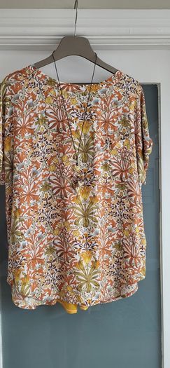 NEXT Morris & Co floral loose top with back detail Sz 10UK (Fit 10-12UK)