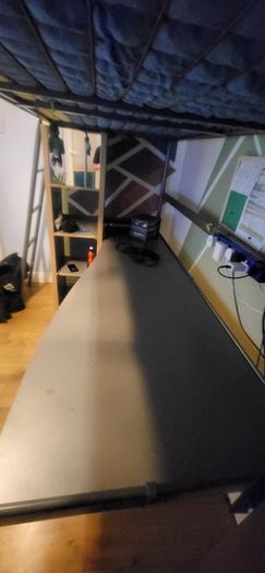 loft bed