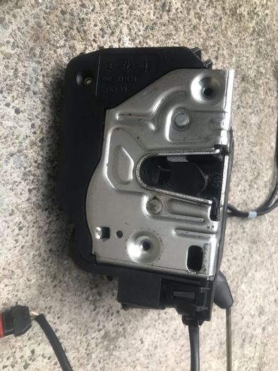 Mercedes C class W203 Drivers door lock mechanism
