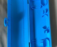 bright blue hard plastic electric toothbrush travel case (holds 1 handle and 2 brush heads) in clean, excellent condition