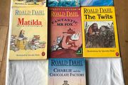 7 Roald Dahl Paperback Books