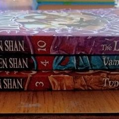 Darren Shaw signed books