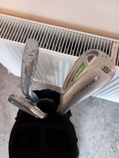 Junior golf clubs and bag with stand