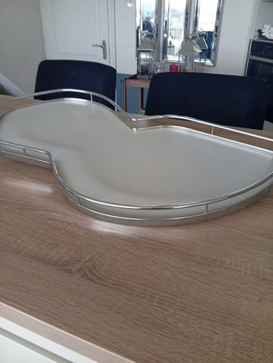 LeMans cabinet corner shelf