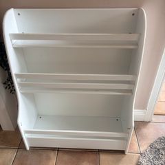 bookshelf