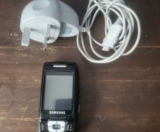 samsung d500