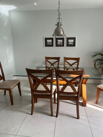 Dining table and 6 chairs