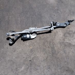 Bmw 5 e60 wiper linkage