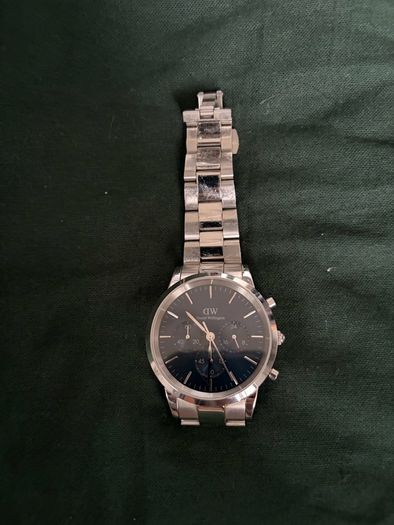DW Watch