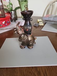 Candle holder elephant