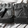 Half finger cycling/ tactical gloves - Size M Image 2